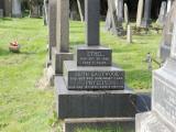 image of grave number 674419